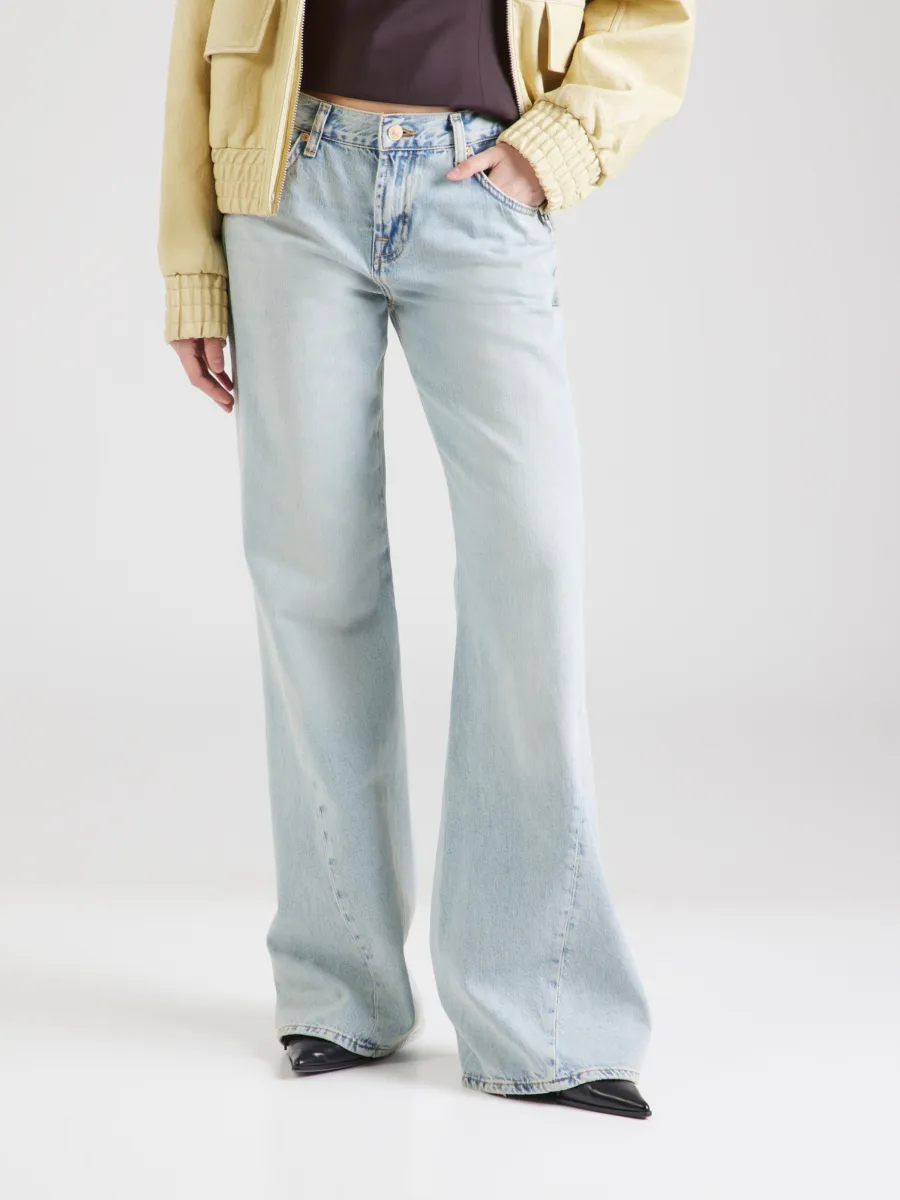 7 FOR ALL MANKIND