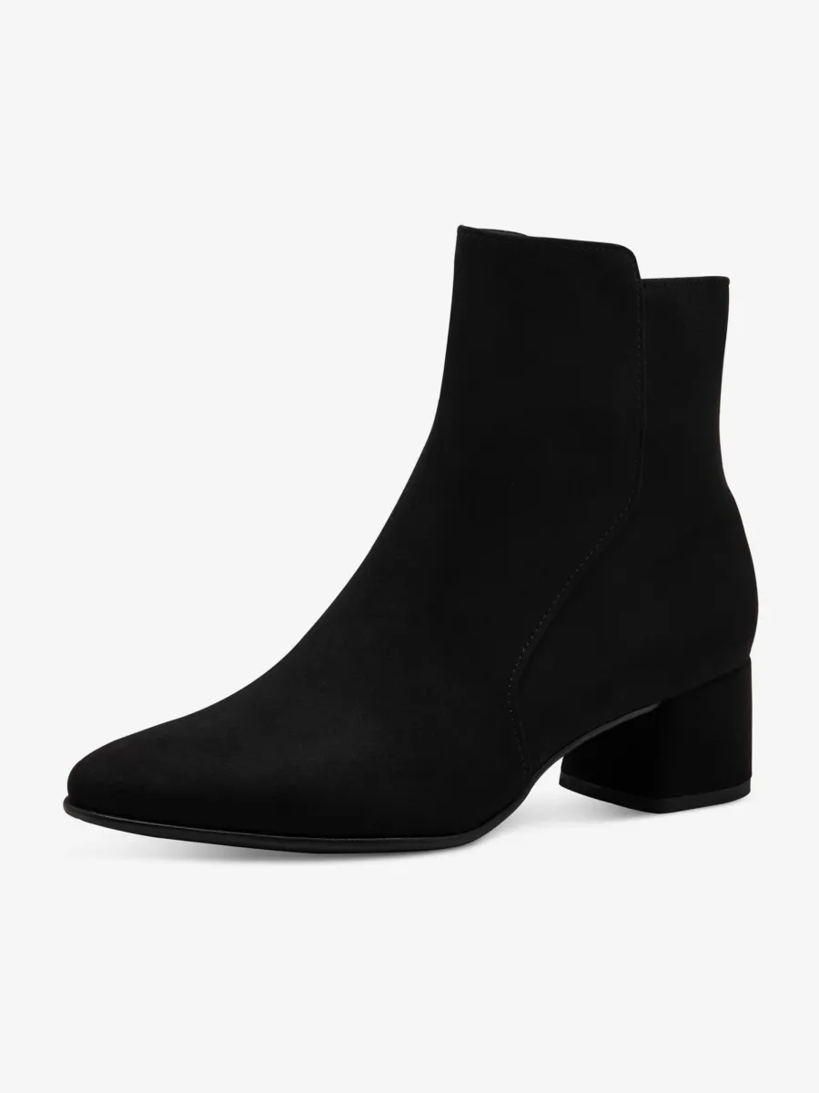 Ankle boots