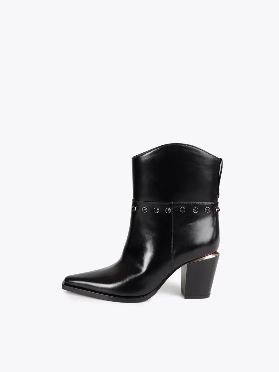 Lola Casademunt Ankle boots