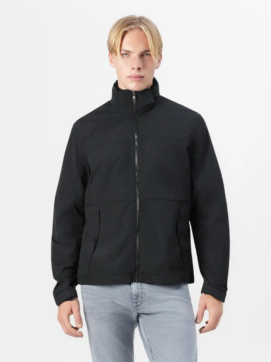 Lyle & Scott Φθινοπωρινό και ανοιξιάτικο μπουφάν 'Stow Away'