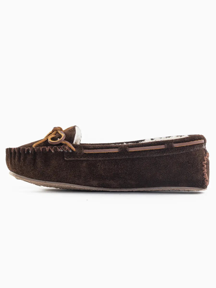 Minnetonka Παντόφλα 'Cally'