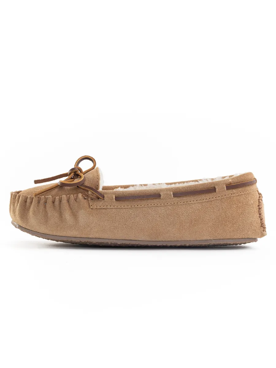 Minnetonka Παντόφλα 'Cally'