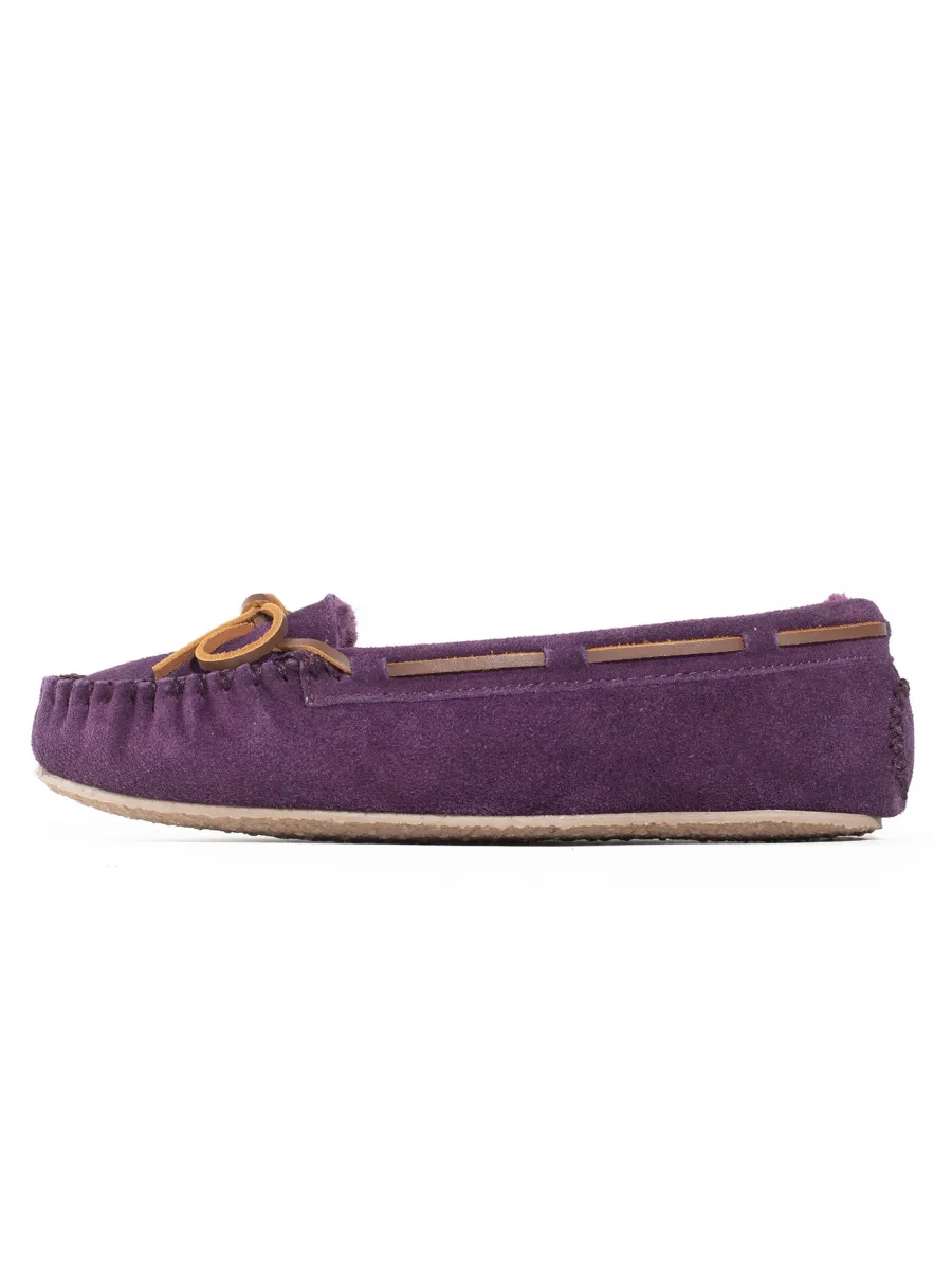 Minnetonka Παντόφλα 'Cally'