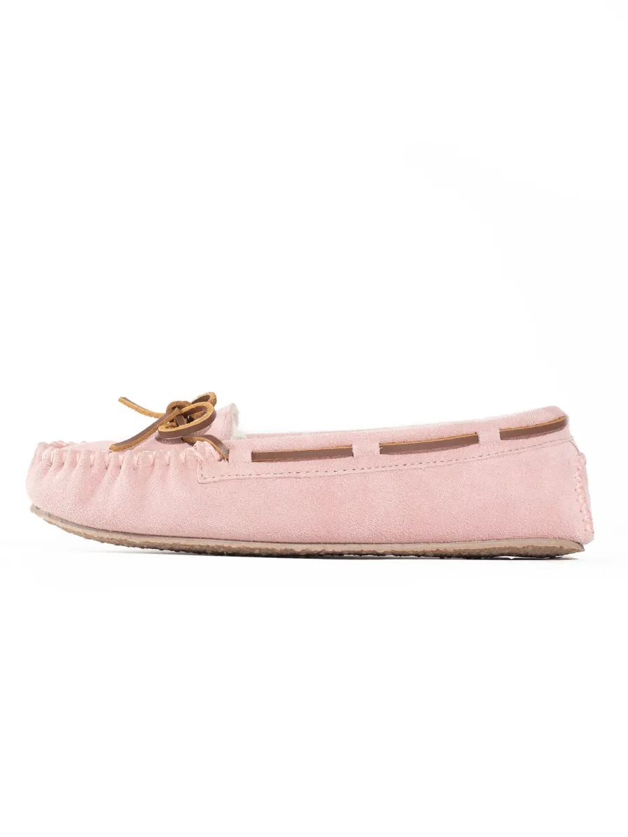 Minnetonka Παντόφλα 'Cally'