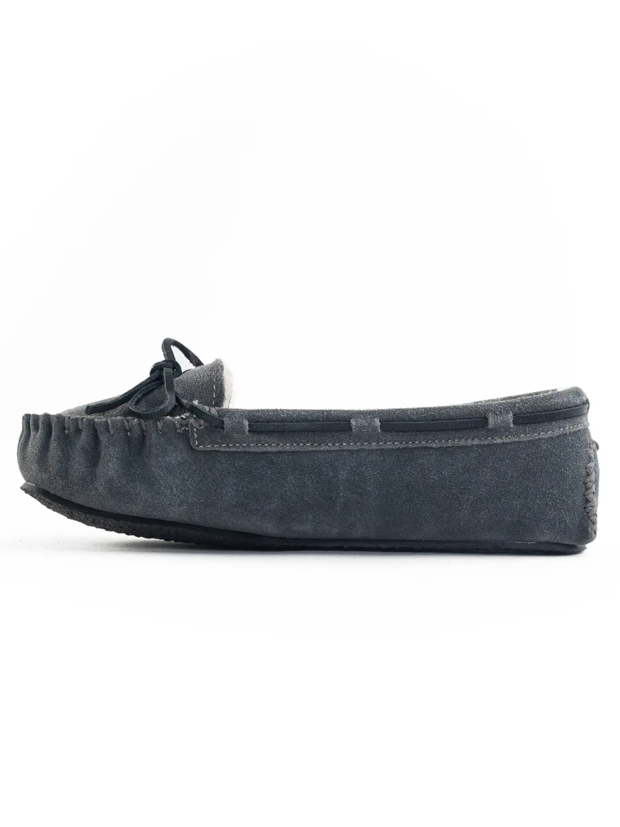Minnetonka Παντόφλα 'Cally'