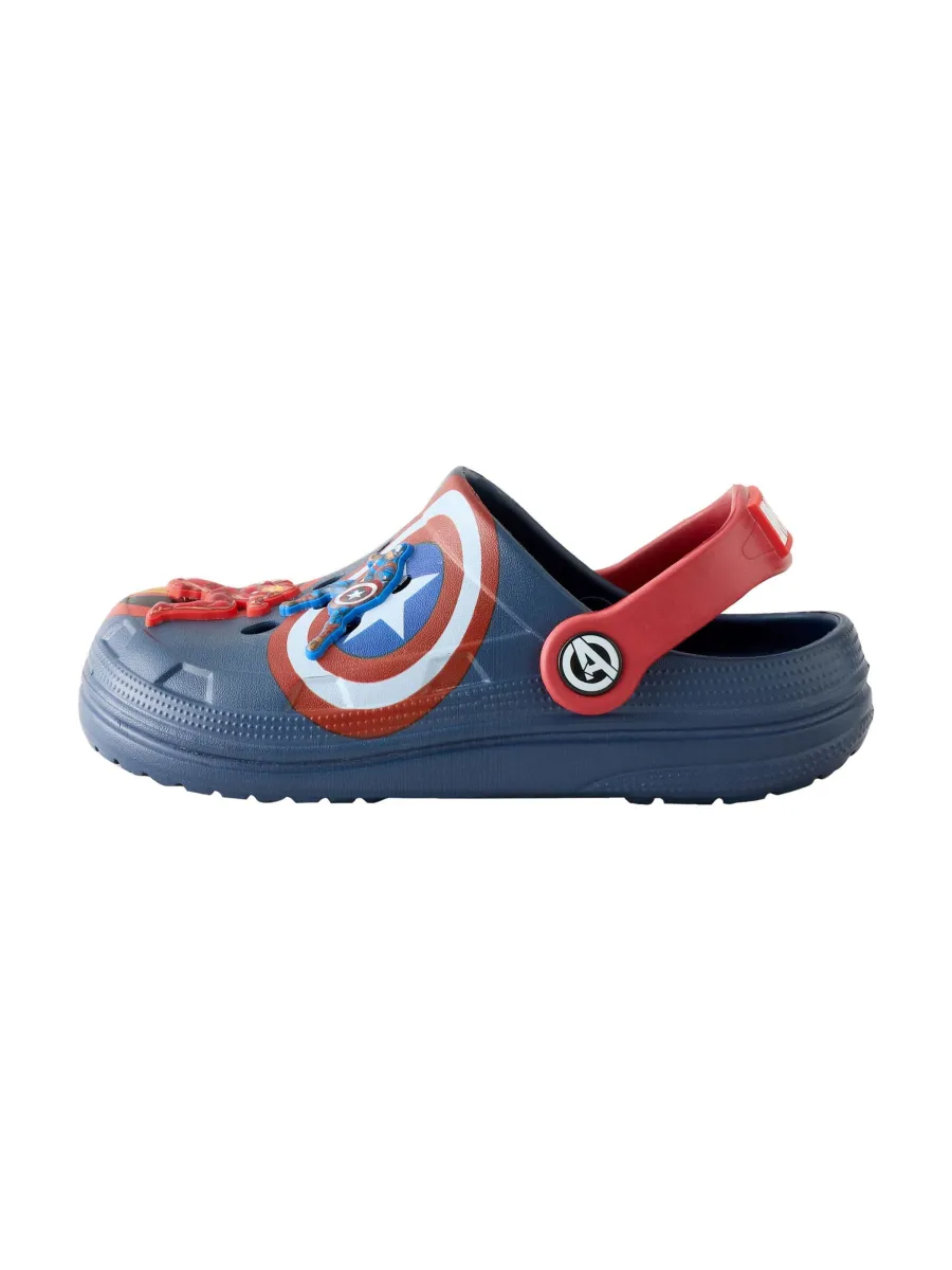 Next Ανοικτά παπούτσια 'Marvel'