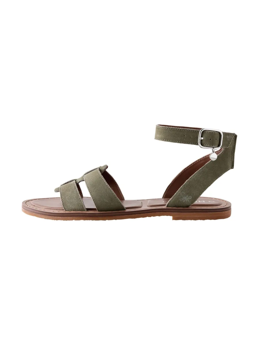 Next Σανδάλι