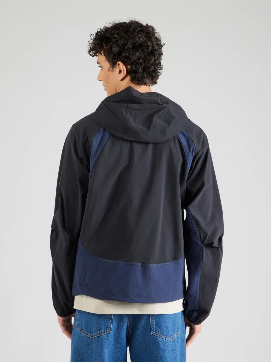 Nike Sportswear Λειτουργικό μπουφάν 'Windrunner'