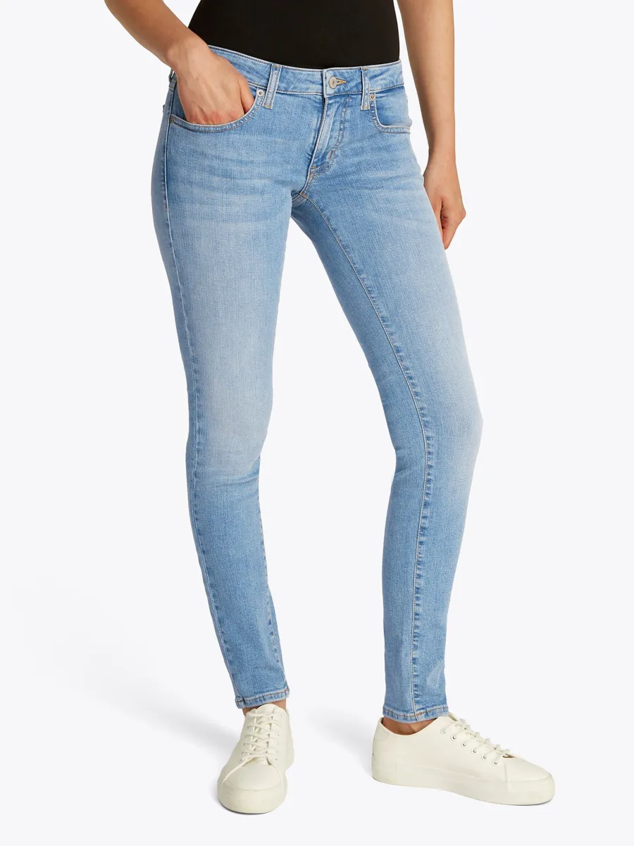TOMMY JEANS