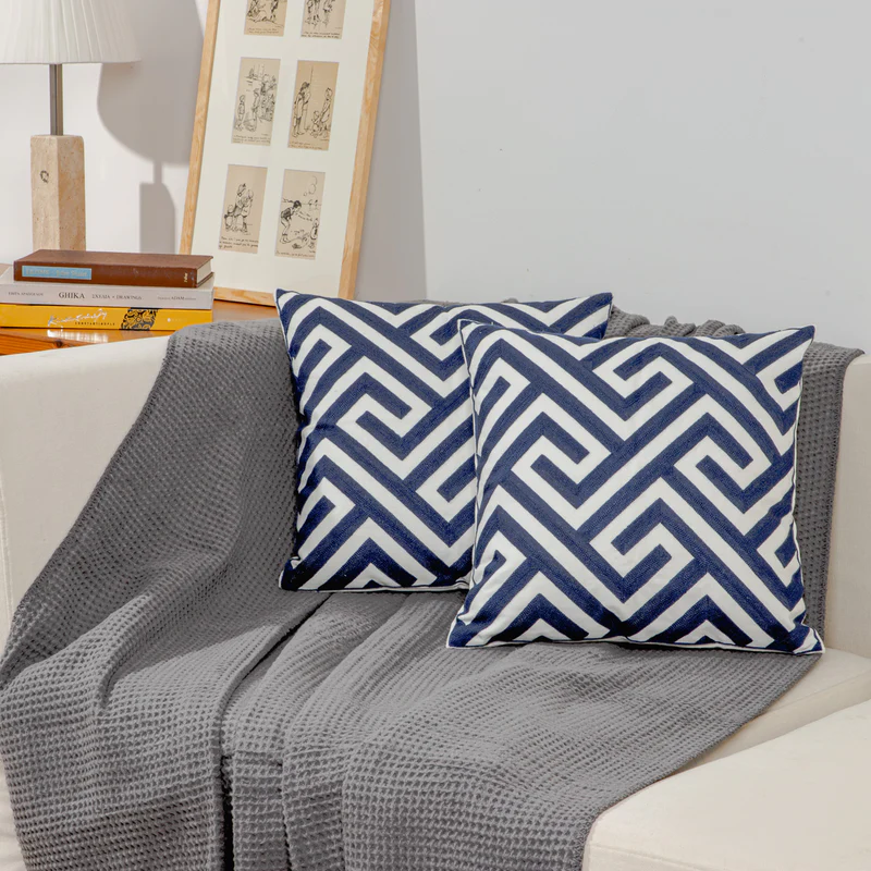 Decorative Pillow Stripe Pink 45x45cm.