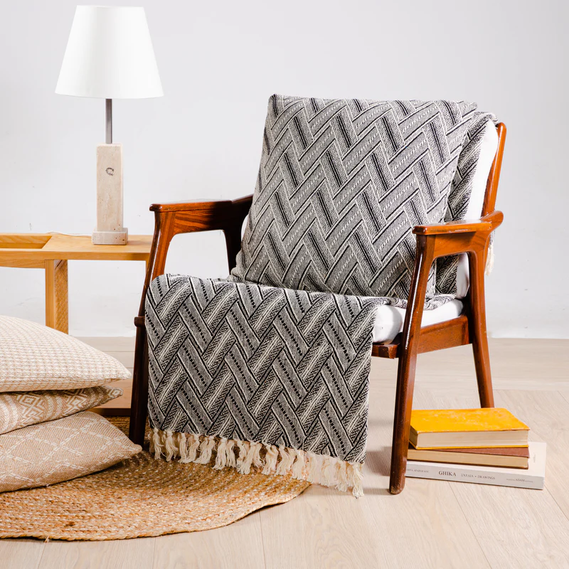 THROW ARMCHAIR BOHO BLACK 125X150CM.