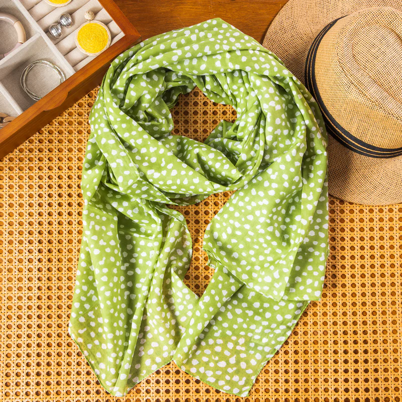 Frida Green scarf 170cm.