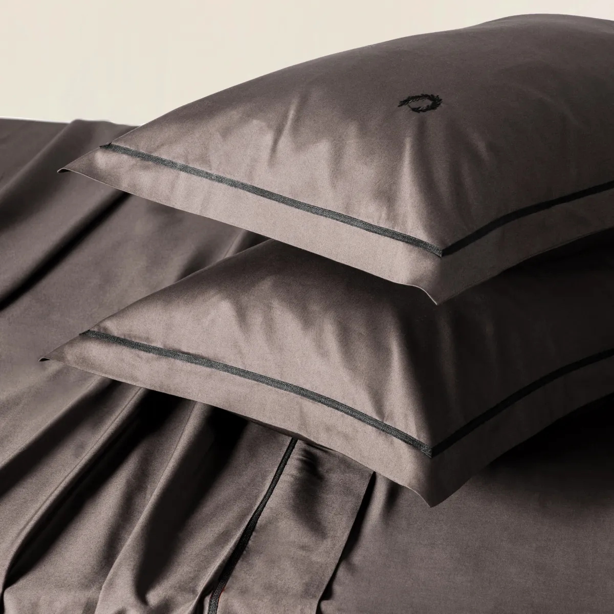 Σετ Σεντόνια Υπέρδιπλα Hotel Line 240x260 Anthracite/Anthracite