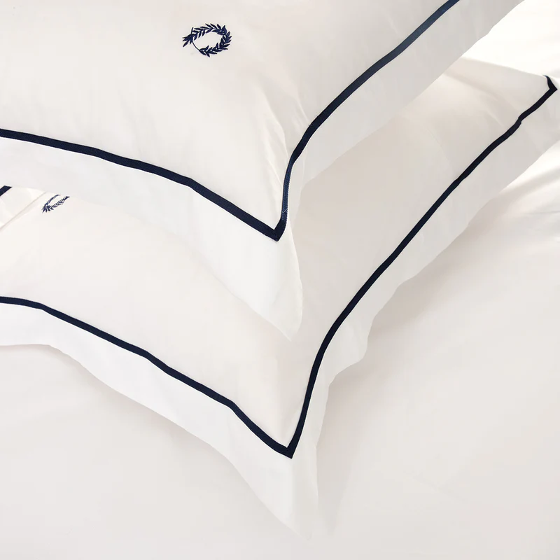 Duvet Cover Set Super Double Hotel Line Oxford White-Navy 3 pcs. 240x220cm.