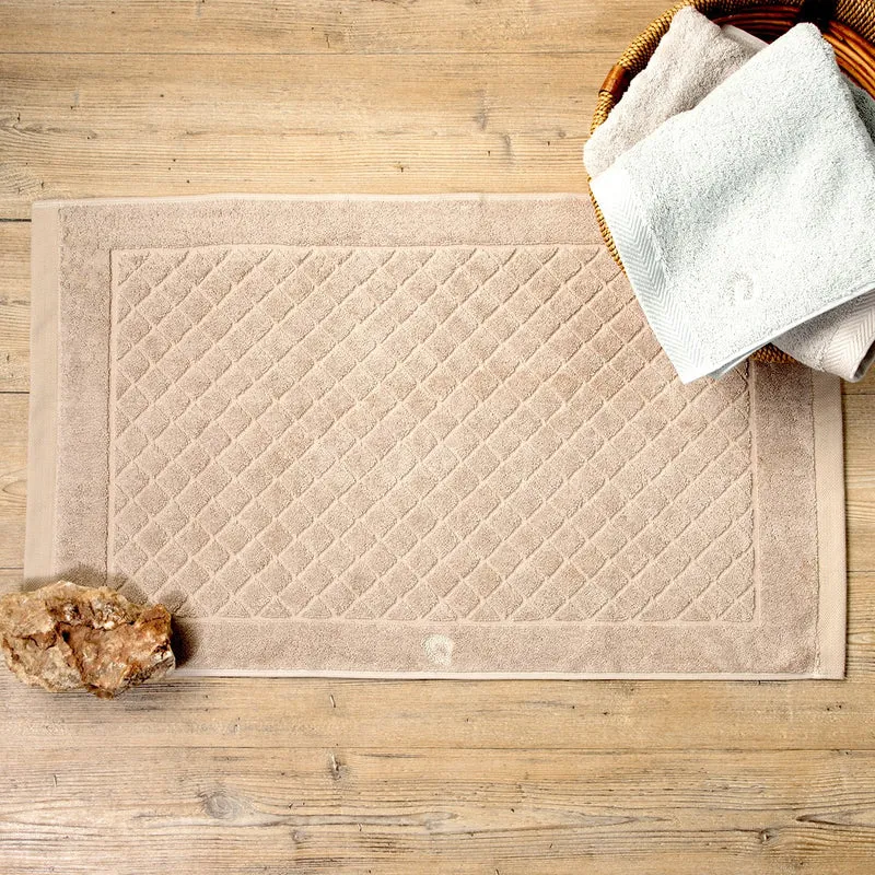 Jacquard Diamond Beige Bath Mat 48x83cm.