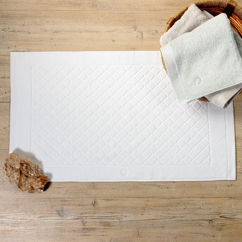 Bath Mat Jacquard Diamond White 48x83cm.