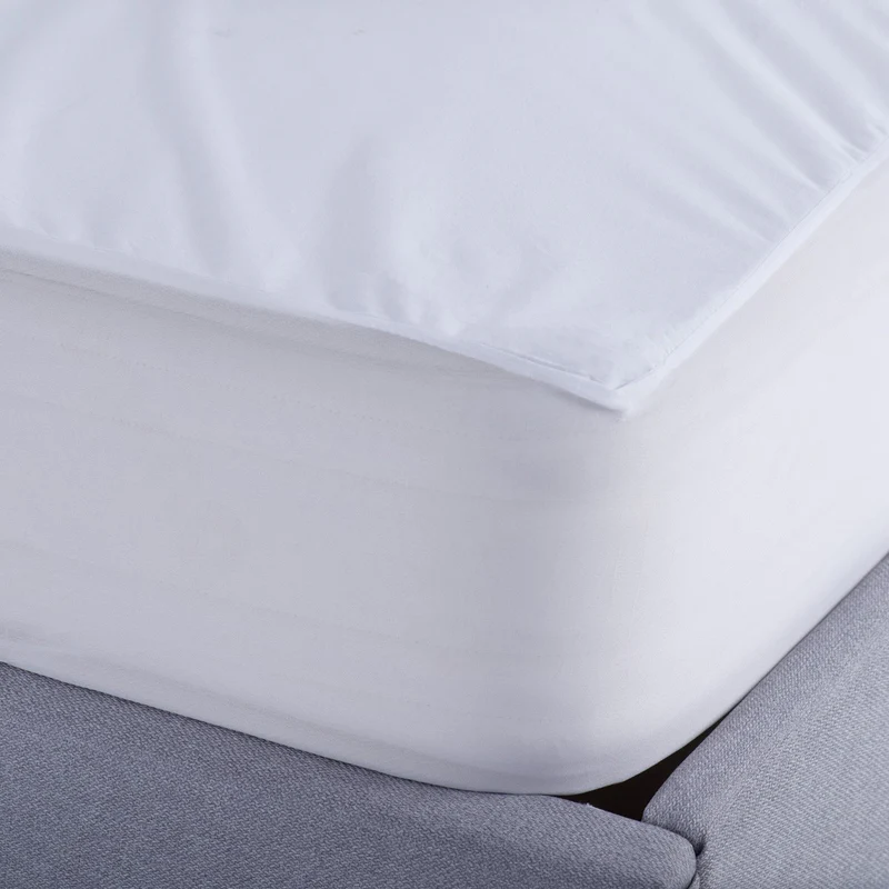 King Size PROTECTA cover 180x200x30cm.