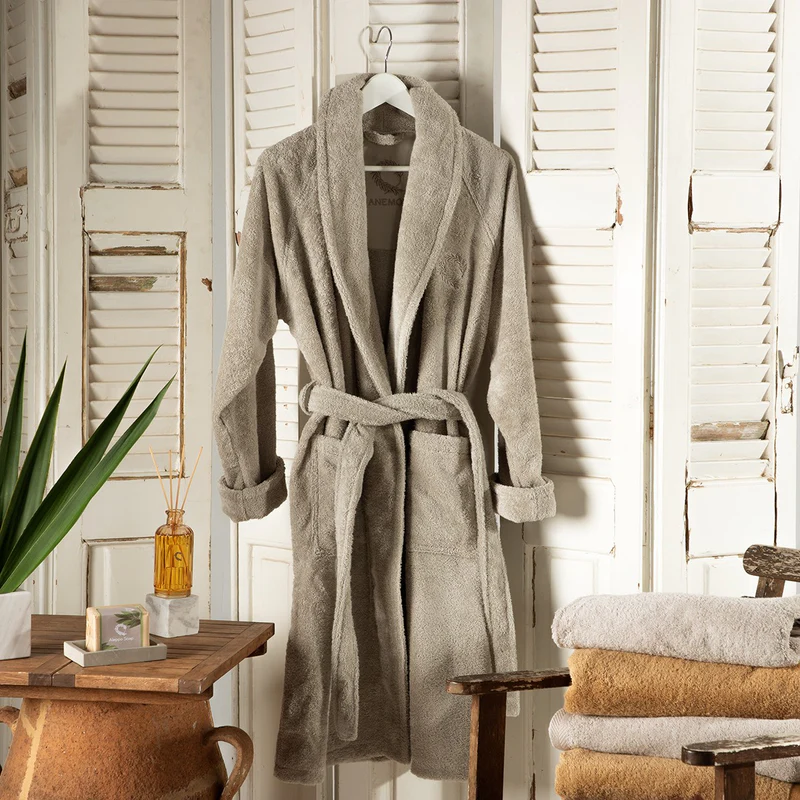 Levantes Bathrobe with Pumice Stone Collar