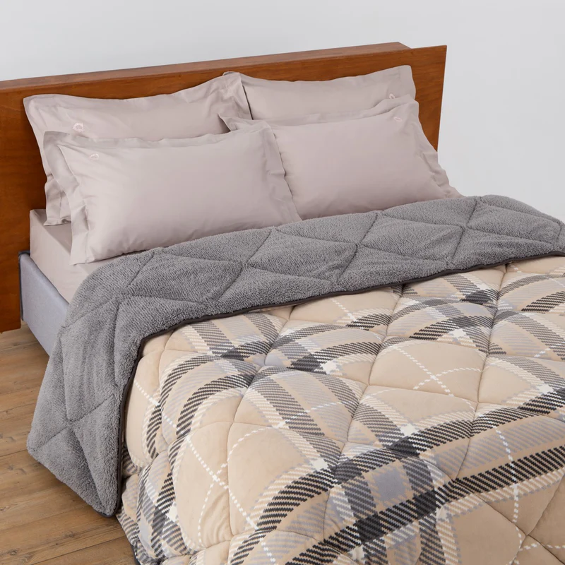 Quilt Super Double Sherpa Printed Carreaux Beige 220x240cm.