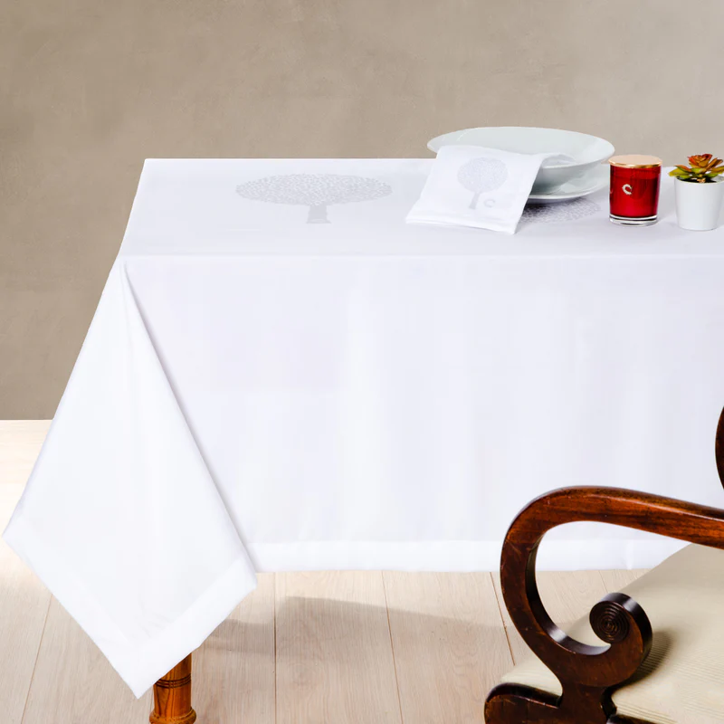 Granada White tablecloth
