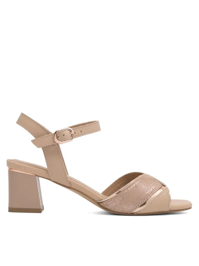 Σανδάλια · Μπεζ · 5 cm