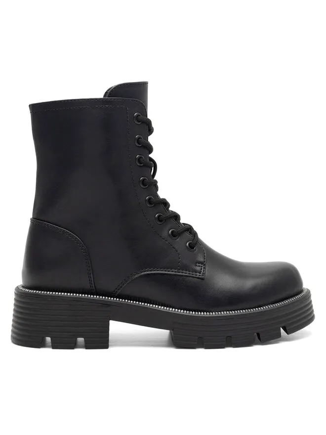 Μποτίνια · Μαύρο