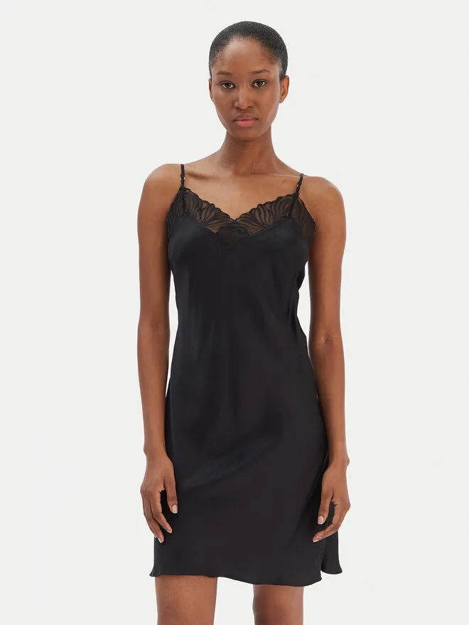 Νυχτικό · Μαύρο