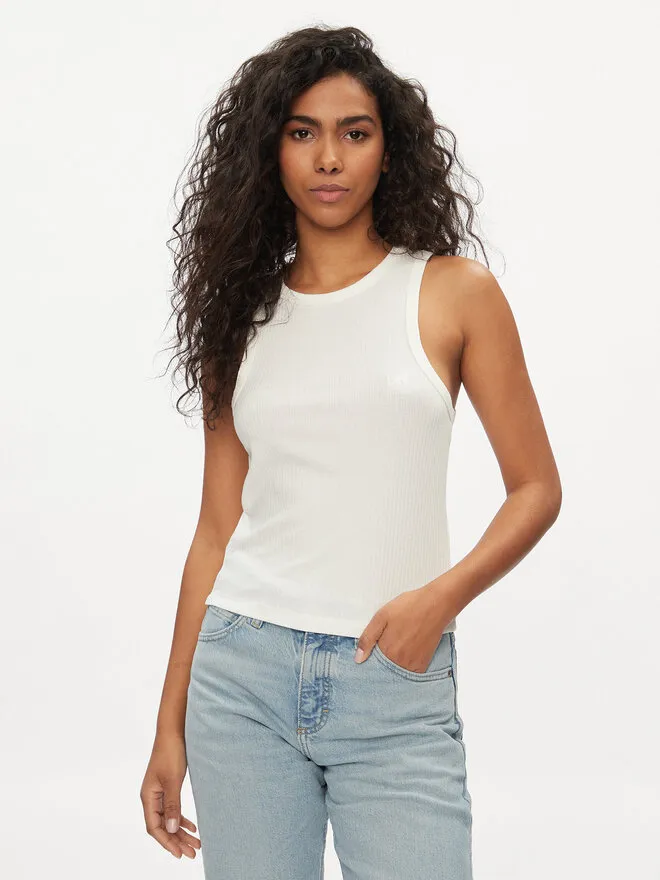 Τοπ · Εκρού