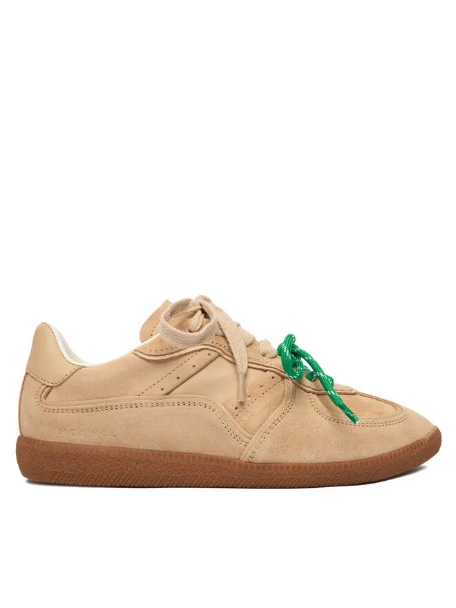 Αθλητικά · Μπεζ