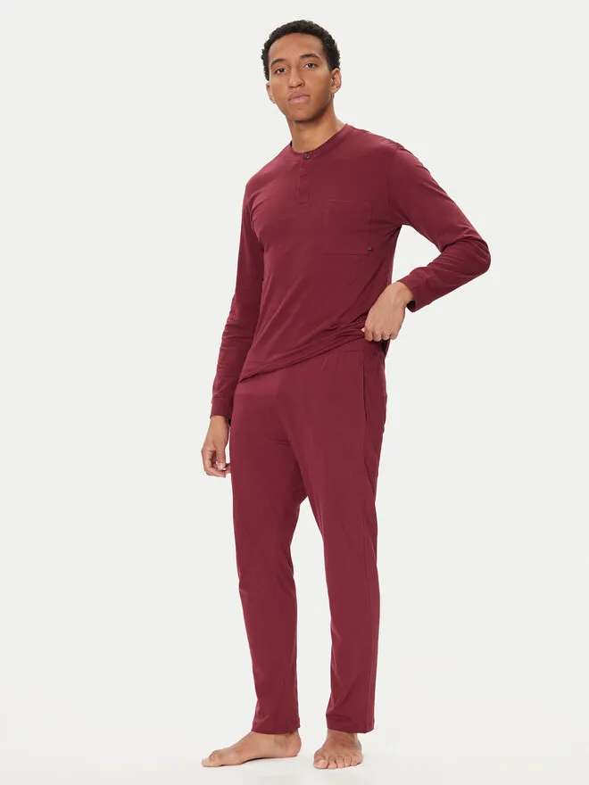 Πιτζάμα · Μπορντό