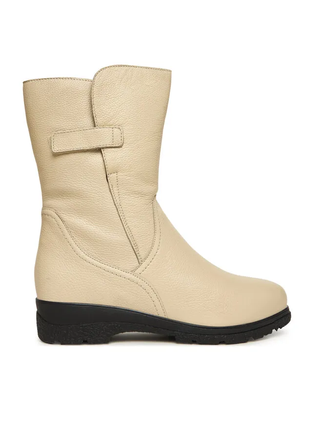 Μποτάκια · Εκρού