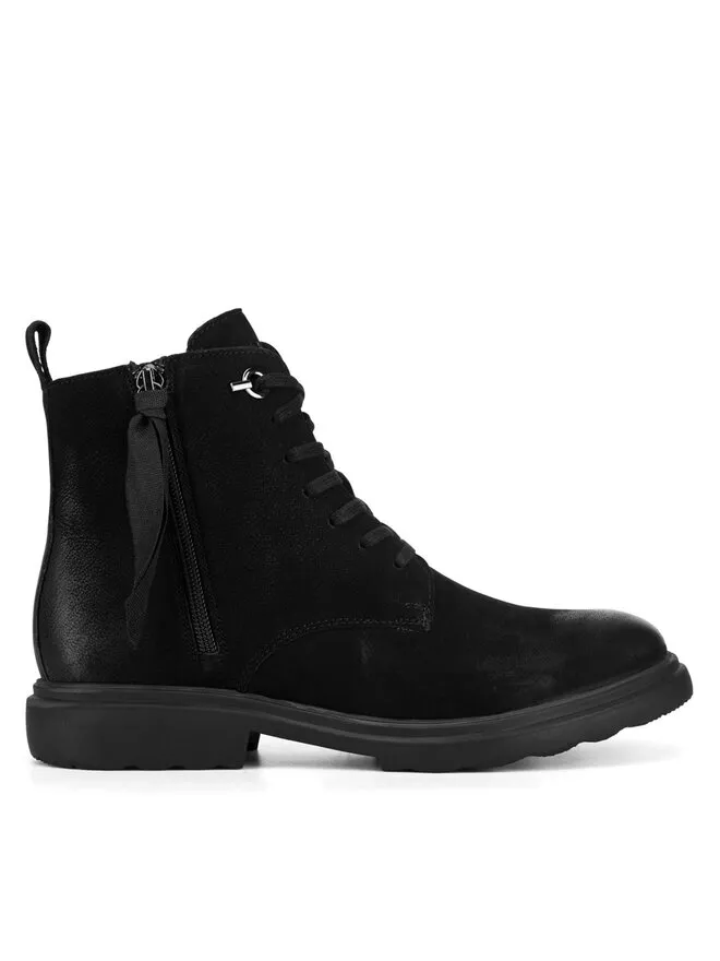 Μποτίνια · Μαύρο