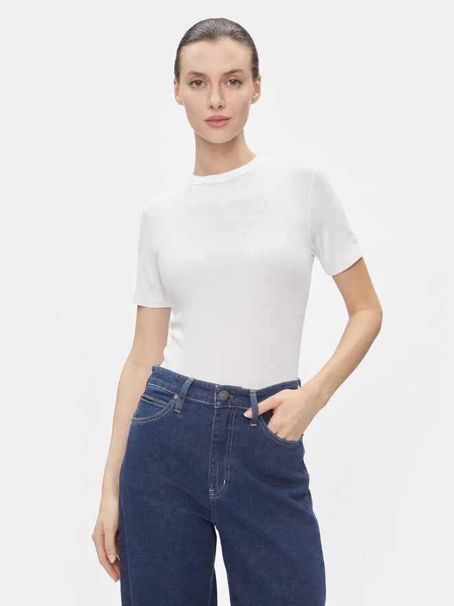 T-Shirt · Λευκό