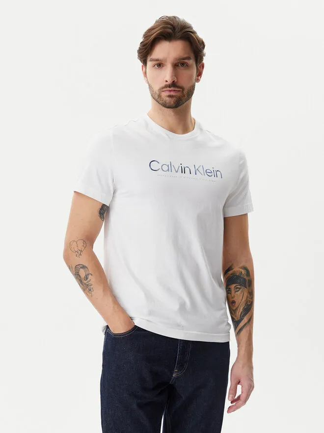 T-Shirt · Λευκό