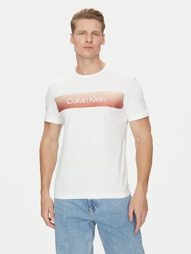 T-Shirt · Λευκό