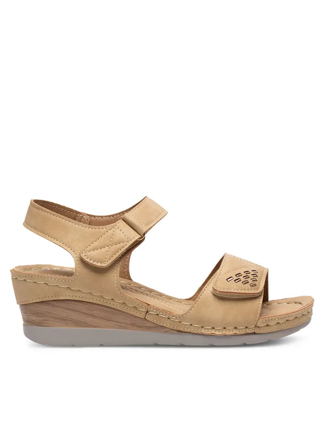 Clara Barson Σανδάλια · Μπεζ · 6 cm