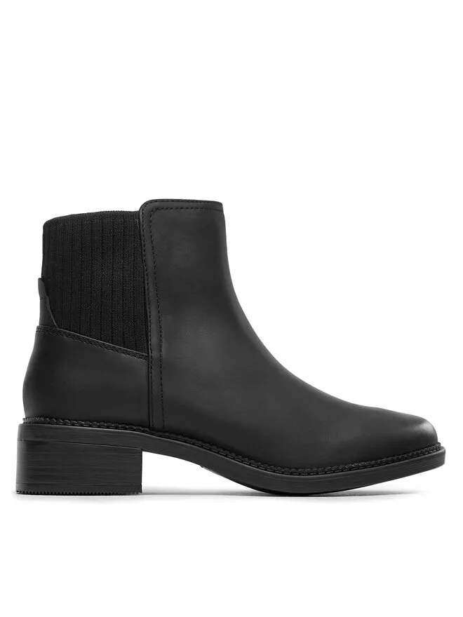 Clarks Μποτάκια · Μαύρο