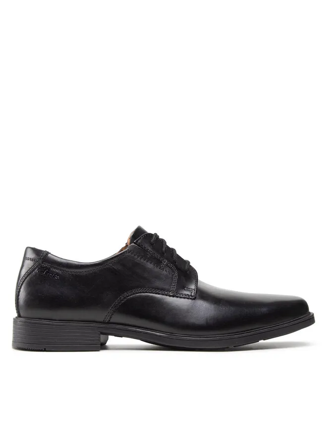 Clarks Κλειστά παπούτσια · Μαύρο