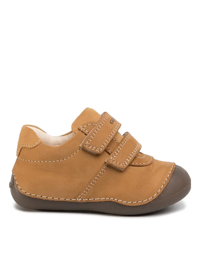 Κλειστά παπούτσια · Καφέ