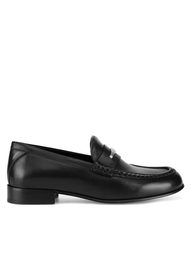 Μοκασίνια · Μαύρο