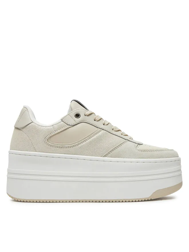 Guess Αθλητικά · Μπεζ