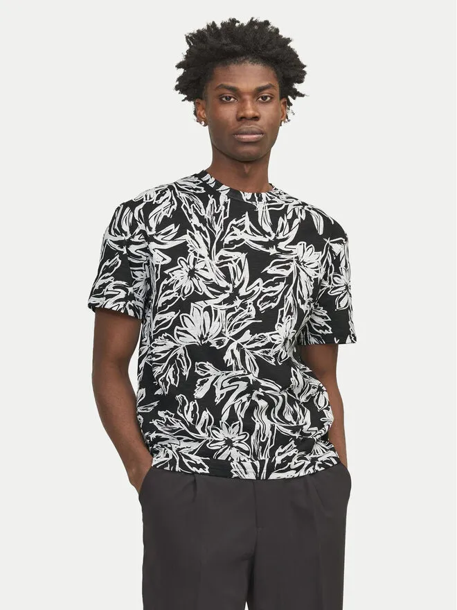 T-Shirt · Μαύρο