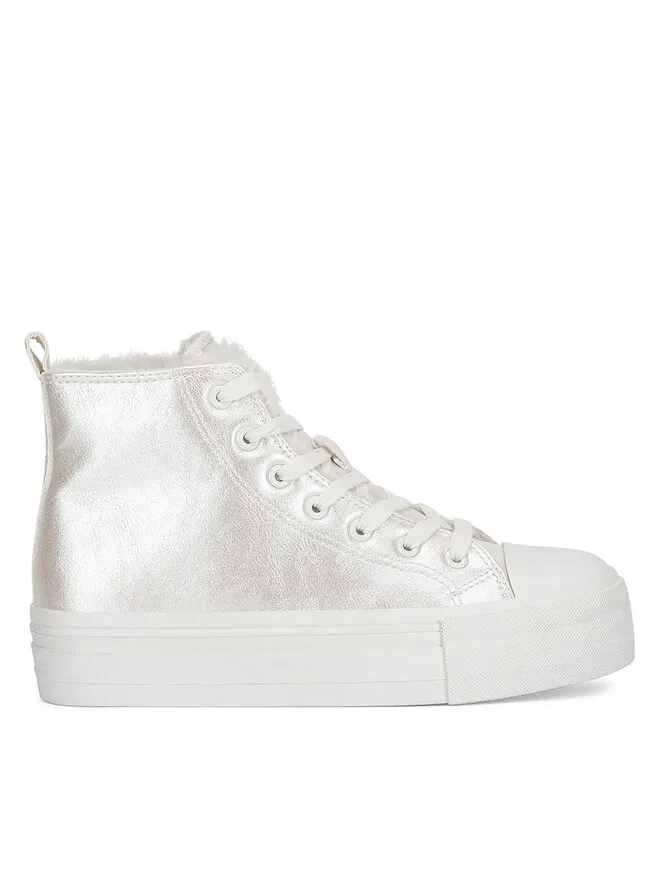 Sneakers · Εκρού
