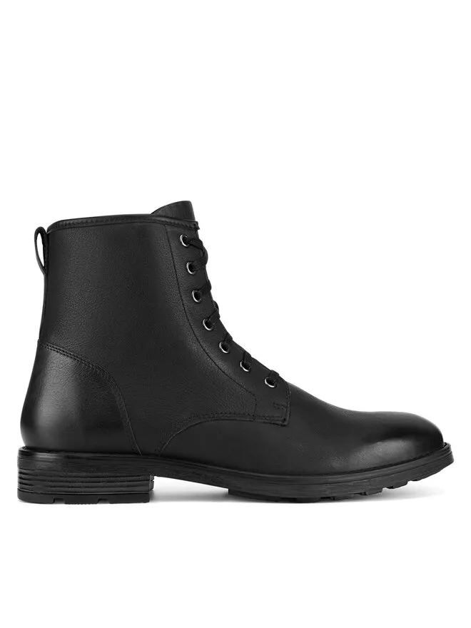 Μποτίνια · Μαύρο