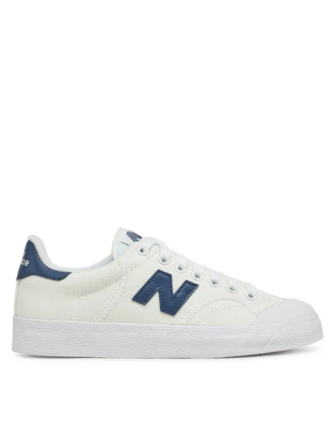 New Balance Sneakers · Λευκό
