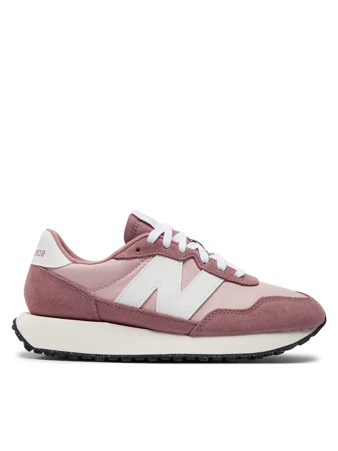 New Balance Αθλητικά · Ροζ