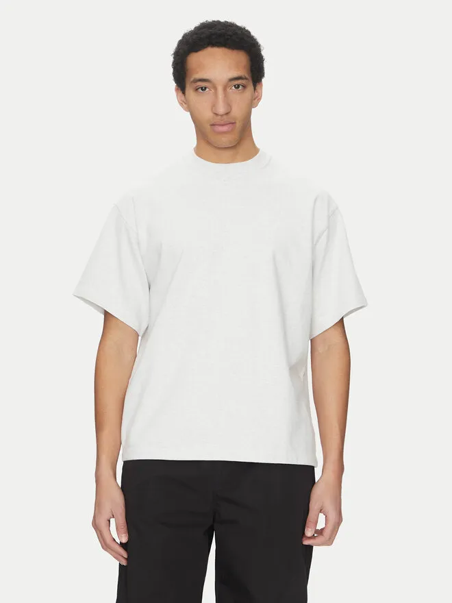 Nike T-Shirt · Γκρι