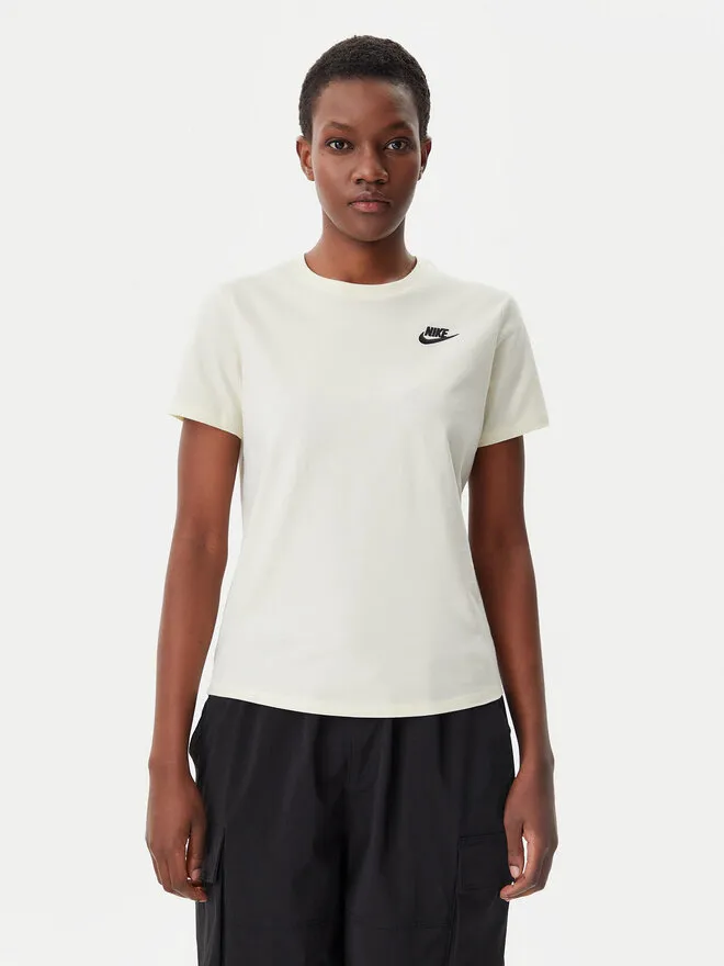 Nike T-Shirt · Κίτρινο