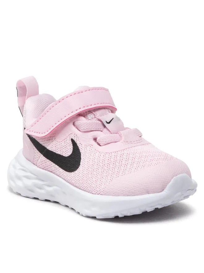Nike Αθλητικά · Ροζ