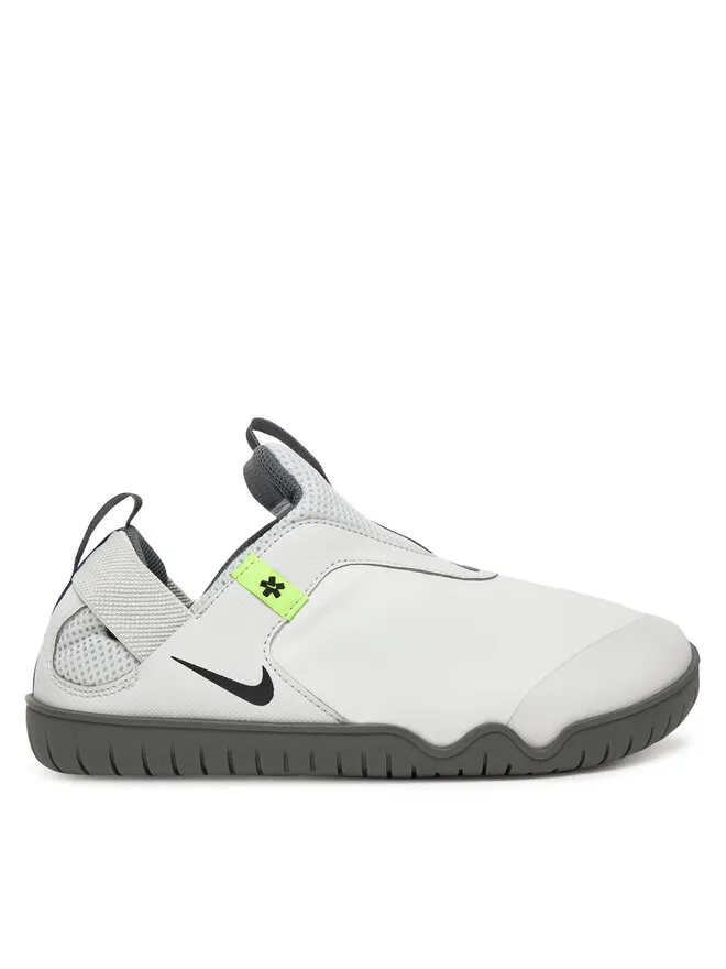 Nike Αθλητικά · Γκρι